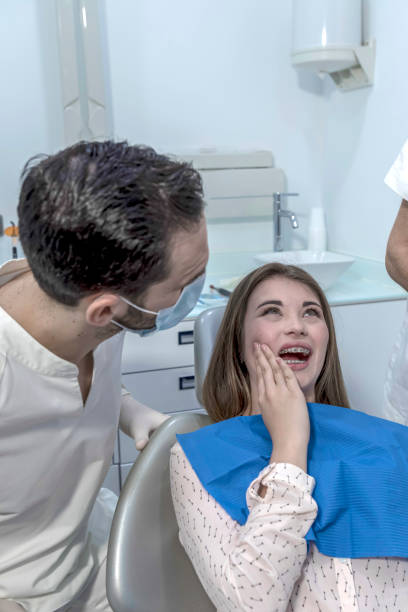 Best Emergency Wisdom Tooth Extraction in Knollwood, IL